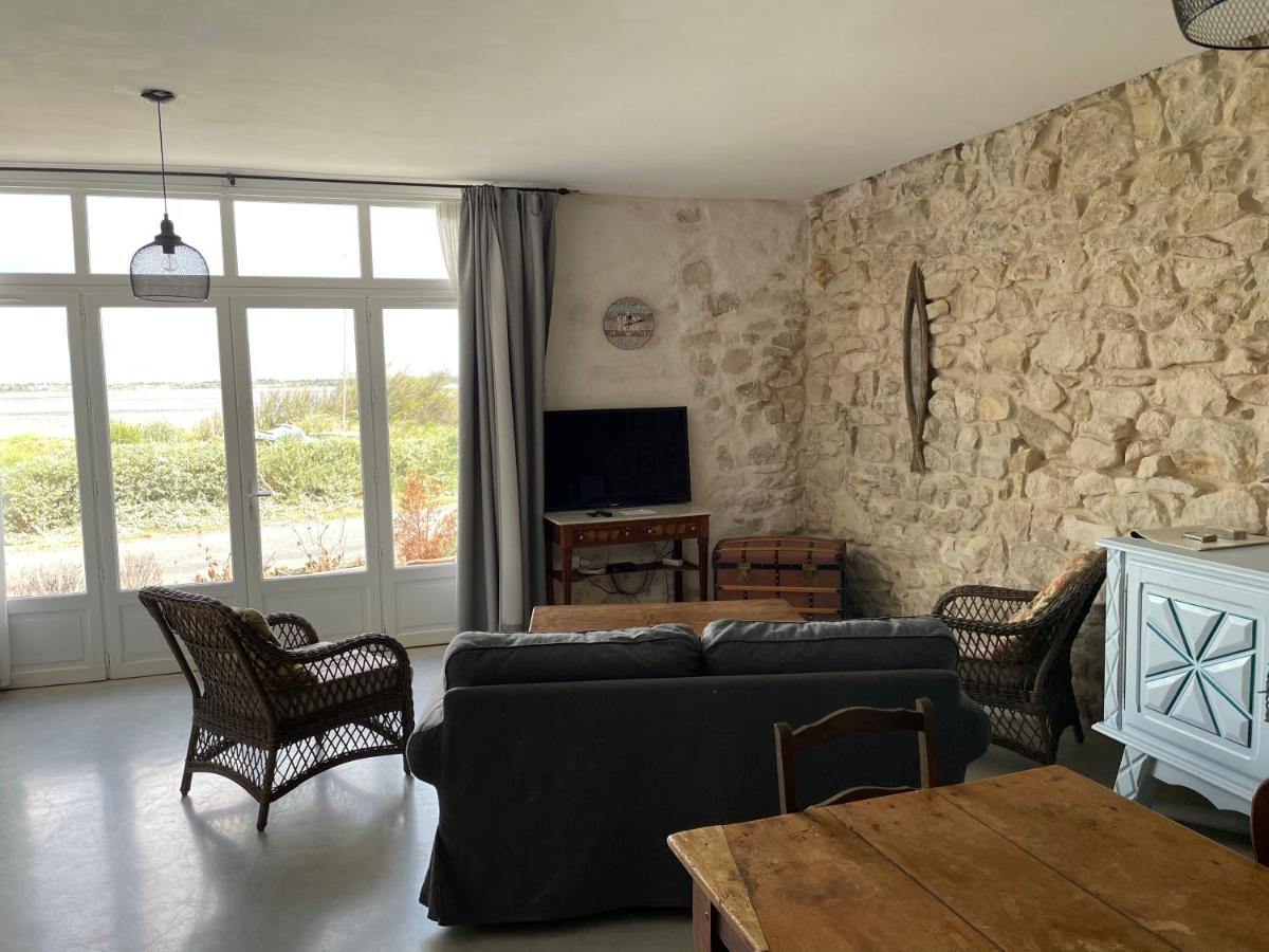 Parenthese Au Bord De L'Etang Appartement Bages  Buitenkant foto
